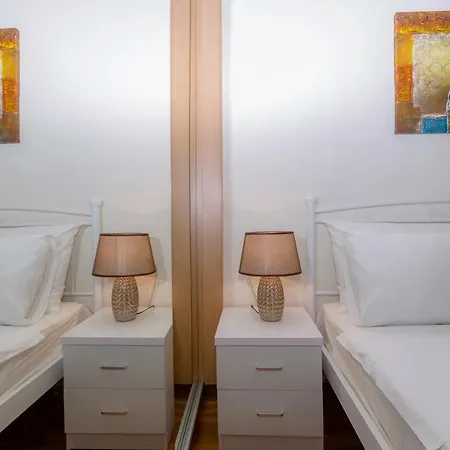 Apartamento Garitsa Nest *